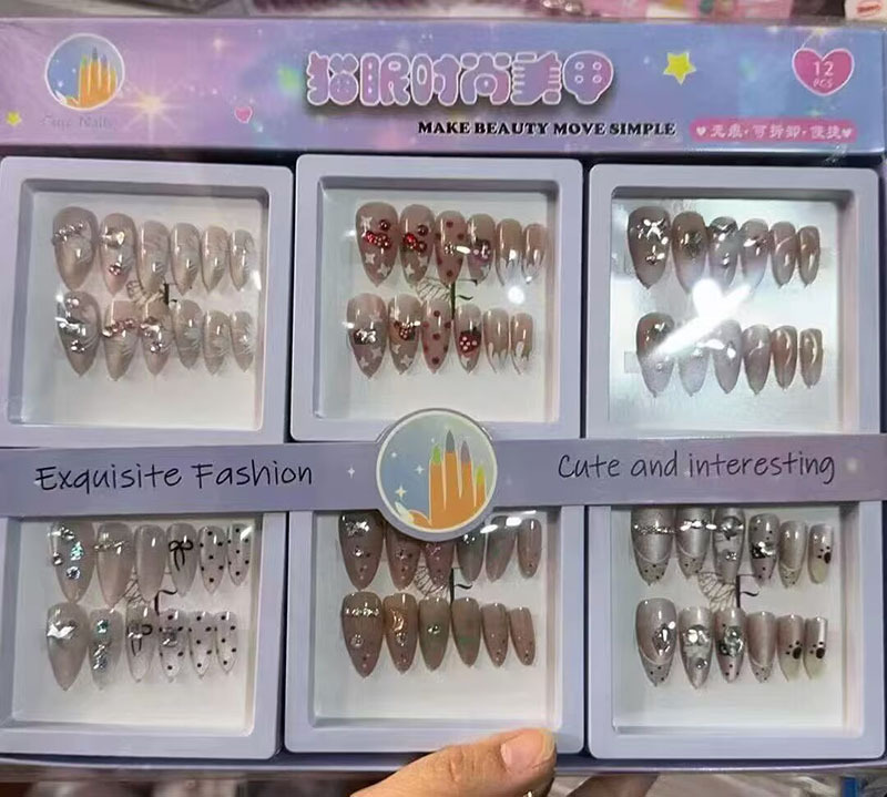 Nuevo desgaste de la serie de mariposa de uñas etiquetas de uñas niñas caja de almacenamiento transparente etiquetas de uñas falsas niñas etiquetas de uñas cortas