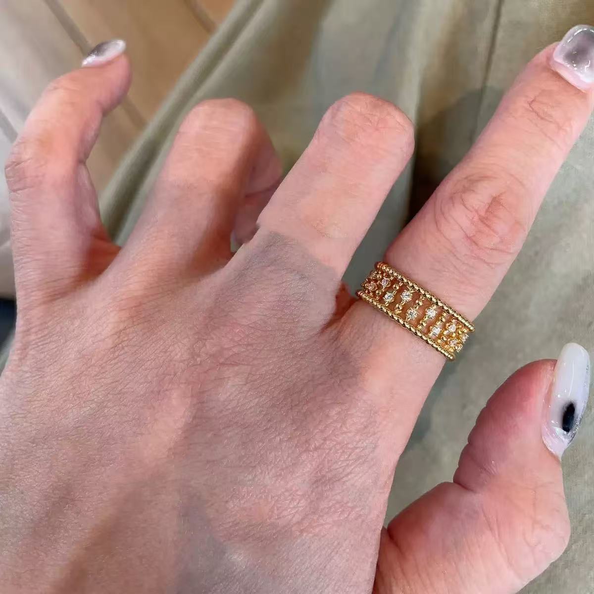 Ring 1354