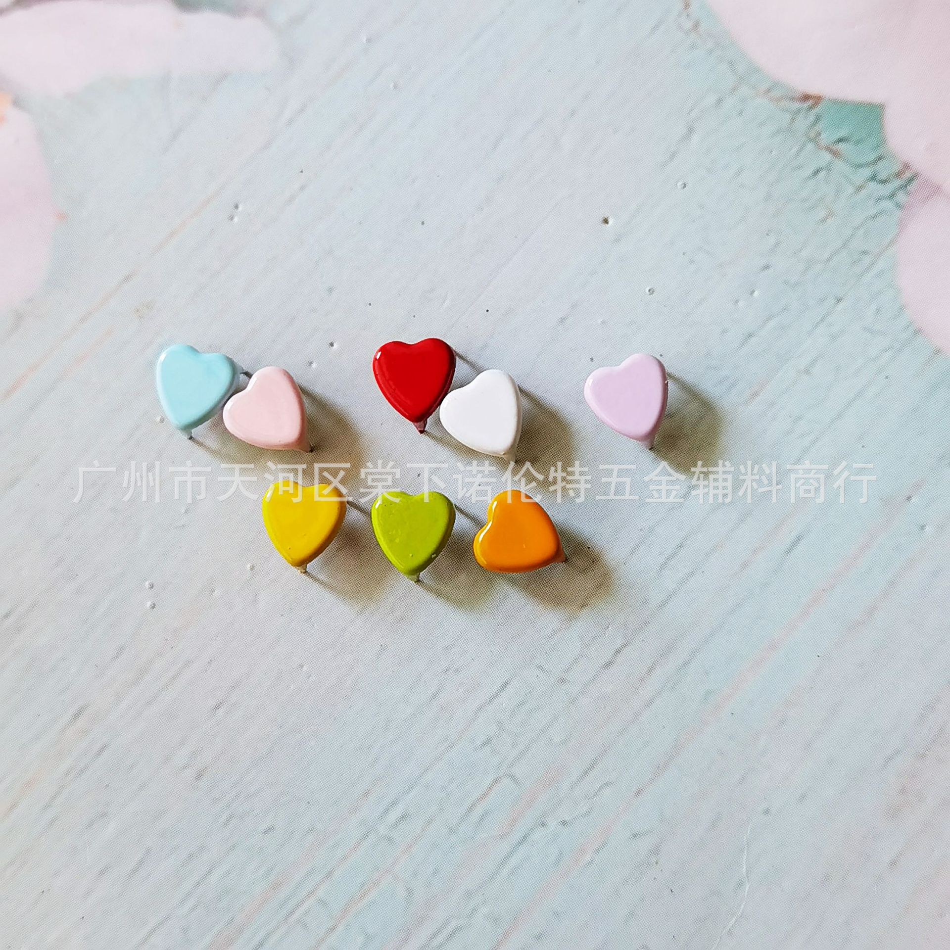 5mm mini colorido amor garra uñas bjd muñeca Ropa Accesorios DIY botón juguete muñeca remache