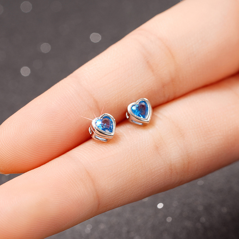 3g Weight Copper Ear Needle Material Ear Studs Classification 1 Pair Quantity Daily, Street Occasion Copper Material Heart Shape Pattern All Seasons Season Women's Gender Sweet Style 1 Pair Sweet Heart Shape Copper Ear Studs 27