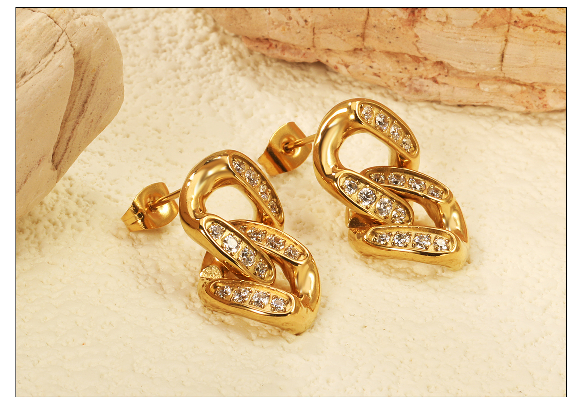 Holiday, Daily Occasion 304 Stainless Steel Material 1 Pair Vintage Style Classic Style Water Droplets Plating 304 Stainless Steel Drop Earrings Ear Studs