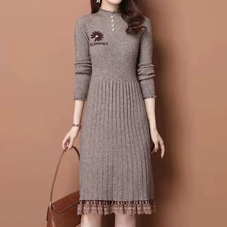秋冬女装针织连衣裙绣花2023韩版长款半高领领蕾丝毛衣女打底衫潮