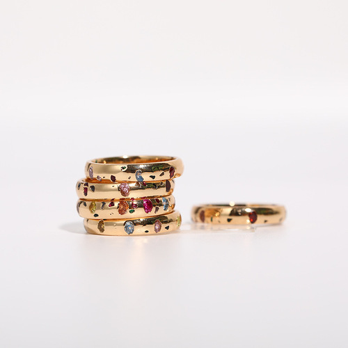 Amazon niche independent station light luxury color red ring zircon ring women's ring broken diamond random silver ring