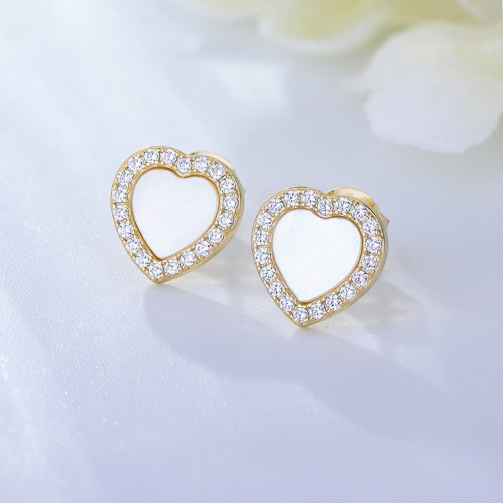 S925 plata esterlina en forma de corazón pendientes para las mujeres simple de todo partido ZIRCON encantadores pendientes de Corea-estilo de corazón en forma de corazón joyería del oído fritillary para las mujeres