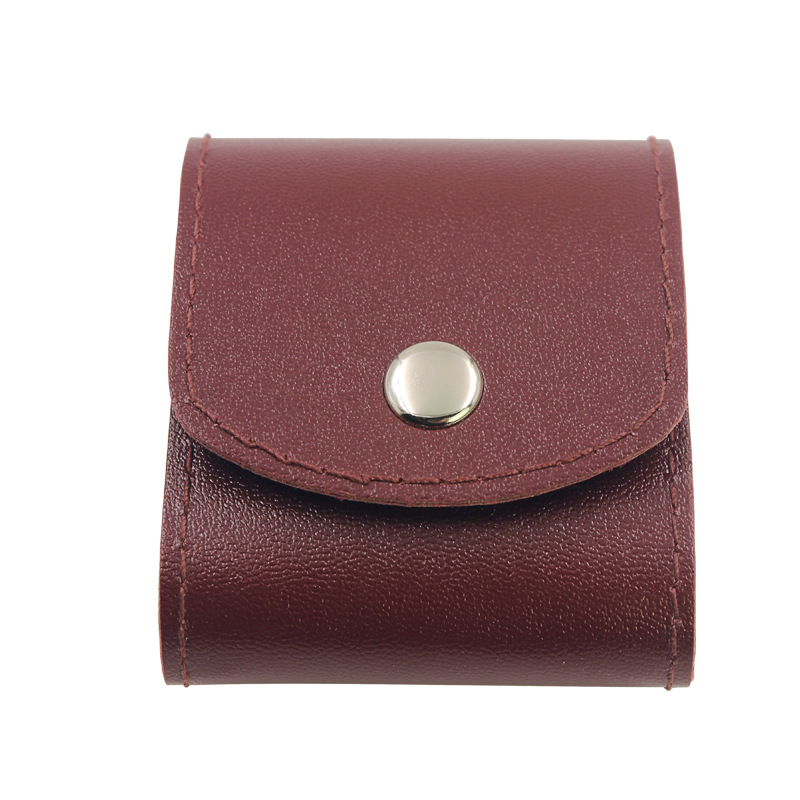 Estuche de cuero marrón