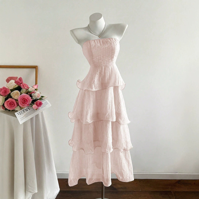 2025 New Summer Hip-Covering Skirt, Slimming Mid-Length Skirt, Fairy-Style Strapless Solid Color Ruffle Dress 2025 New Summer Hip-Covering Skirt, Slimming Mid-Length Skirt, Fairy-Style Strapless Solid Color Ruffle Dress