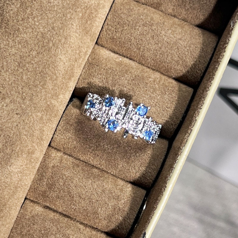 ライトラグジュアリーニッチレトロサファイアジルコンオープンリングレディースコールドスタイルパーソナライズハイエンドシンプルファッション人差し指リング