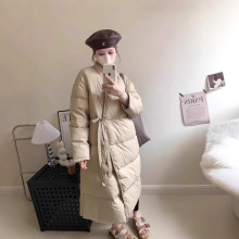 过膝长款羽绒服女2024冬韩系慵懒风宽松加厚白鸭绒外套2024新款