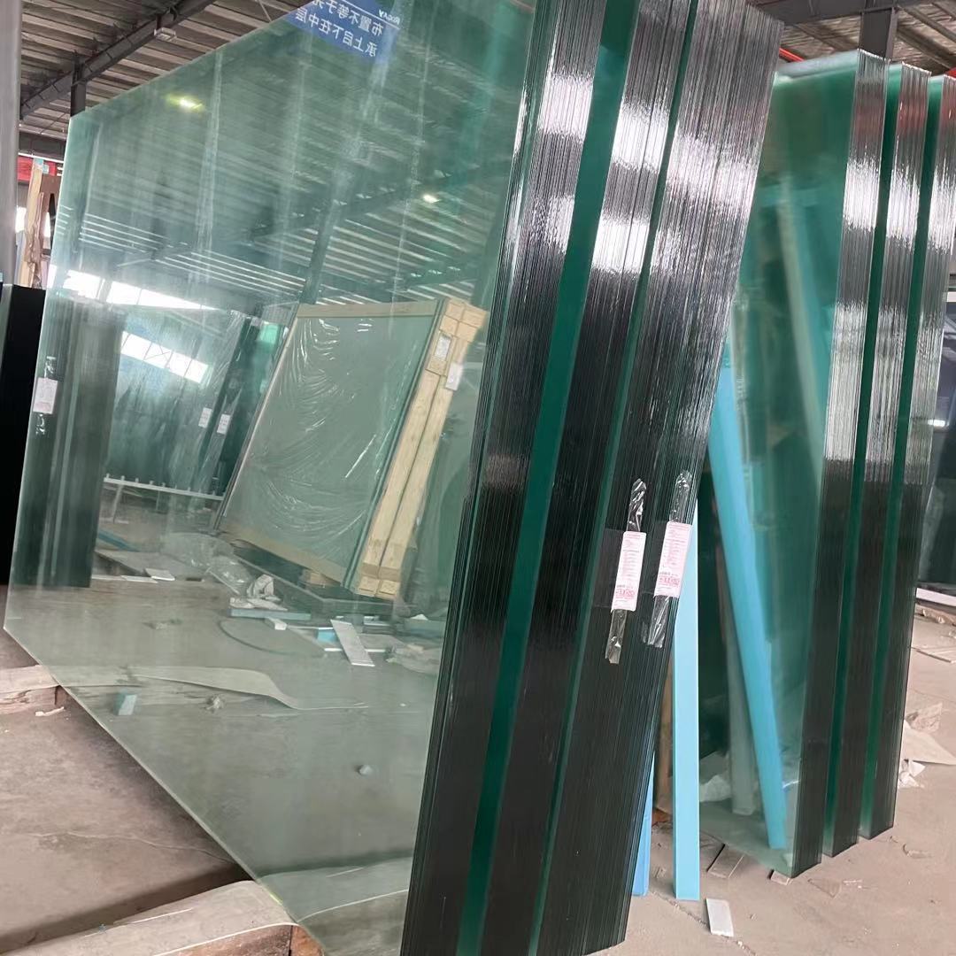 供应2-19mm浮法玻璃 门窗透明玻璃原片 相框玻璃仪表玻璃批发