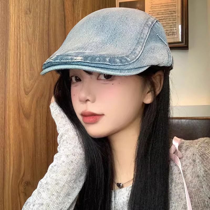 2025 New Retro Washed Denim Forward Cap for Women, Summer and Autumn Versatile Large Head Circumference, Face-Slimming, Reverse-Wear Duckbill Beret