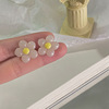Fresh cute earrings, small design ear clips, flowered, simple and elegant design