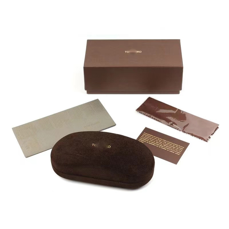 Glasses Case Wholesale Set Glasses Case Fashion Brand Sunglasses Case Simple Portable Anti-Stress Glasses Storage Ready Stock