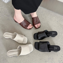 一秒出门~小羊皮超软舒适外穿拖鞋2025粗中跟方头露趾真皮凉鞋女