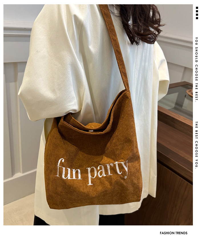 Simple hand-held corduroy large-capacity daily casual work single-shoulder bag, niche tote bag, fashionable canvas bag details Picture