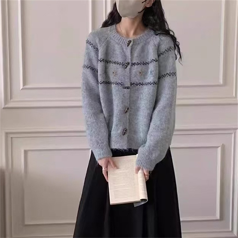 秋冬新款圆领牛角扣针织衫开衫女日韩风跨境森系绣花休闲百搭毛衣|undefined