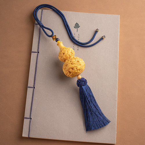 Huangyang Wood Carving Dragon Gourd Car Rearview Mirror Ornament Peace and Good Fortune Long Car Hanging for Men Exquisite Car Interior Decor