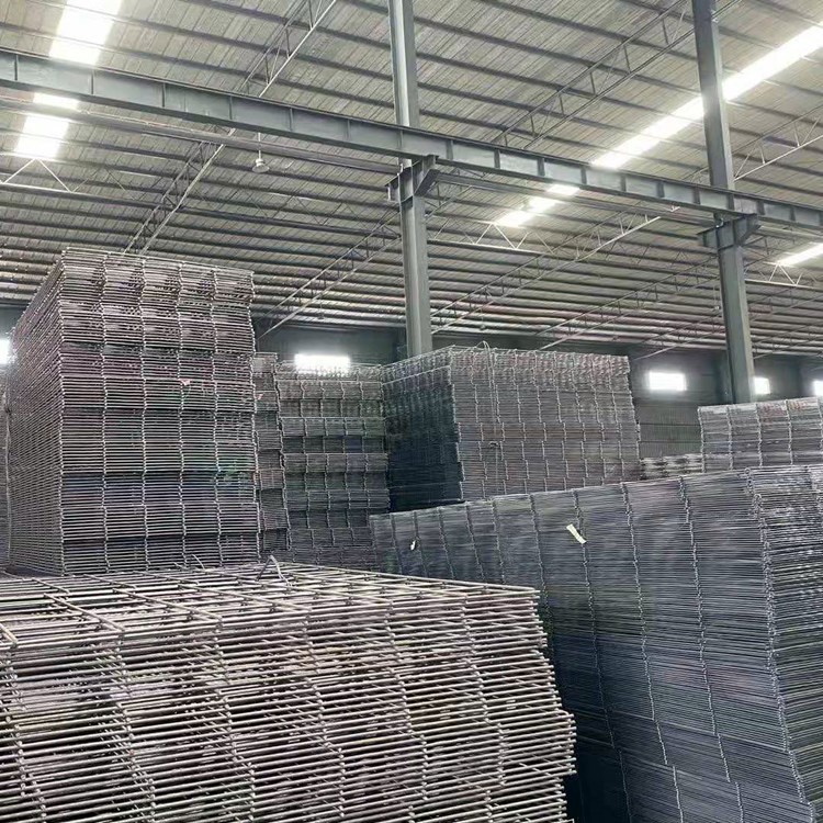 厂家建筑工地专用碰焊网钢筋网低碳钢丝焊接网镀锌电焊网浸塑网片