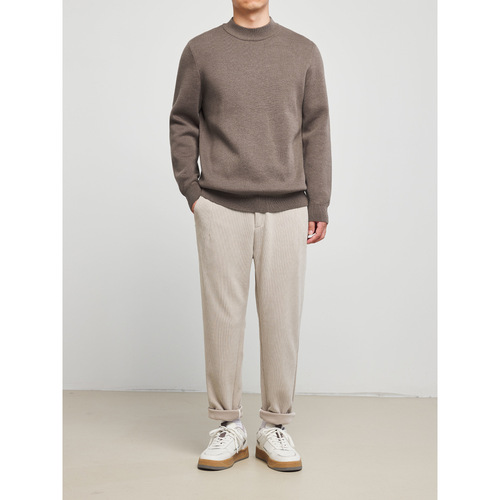 Men's Half-High Collar Padded Base Knit Sweater 2025 Winter Simple Pure Color Knit Shirt