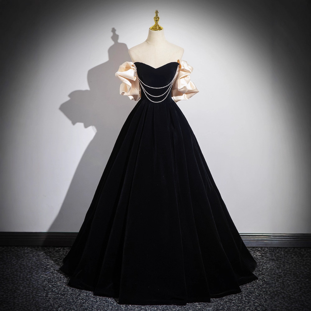 Evening Dress High-End Light Luxury Niche Annual Meeting Host French Banquet High-End Black Haute Couture Vocal Art Exam