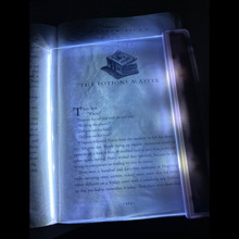 LED书本阅读 bookligh 书桌透明平板读书灯学生夜灯便携台灯