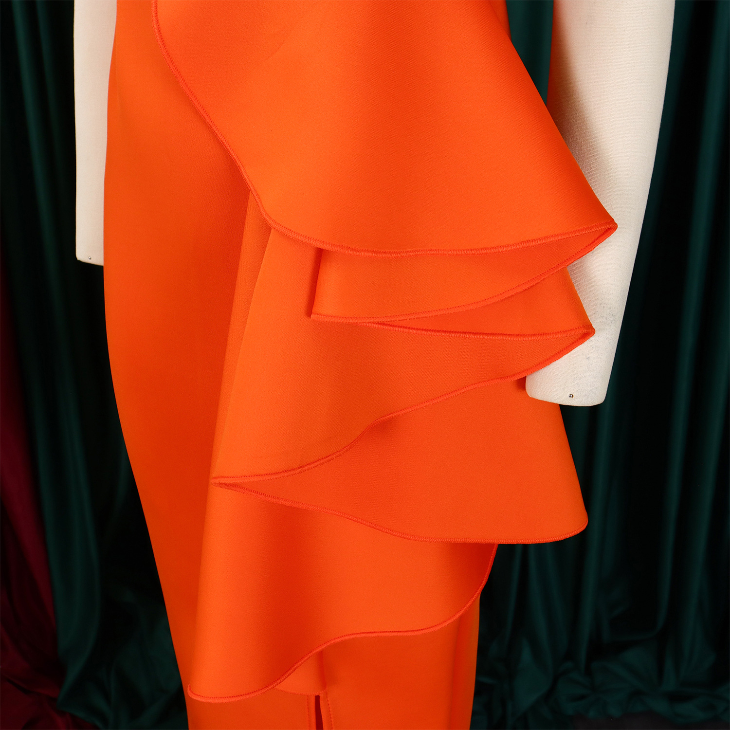 Robe de soirée sexy à col en V et à volants avec fente perlée, robe de banquet de tempérament de célébrité_voghion.com
