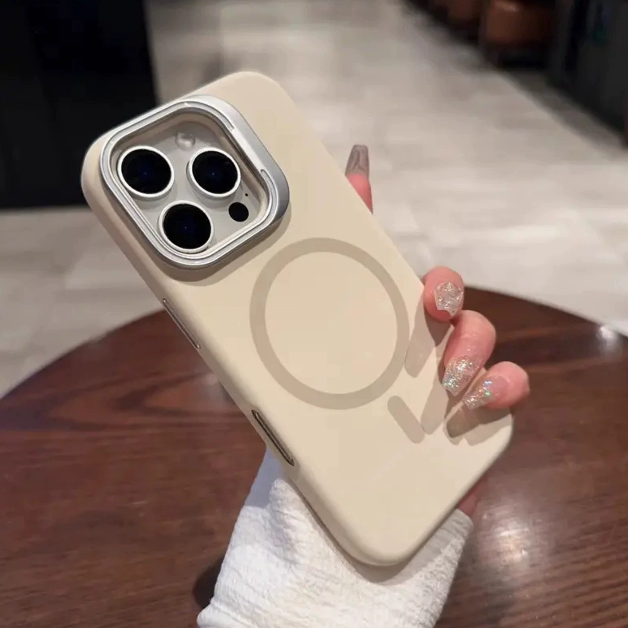 Совместимый силиконовый линзовый блок Apple, трубка, чехол для телефона, успокаивающий iPhone 16, iphone, 16promax, защита от падения