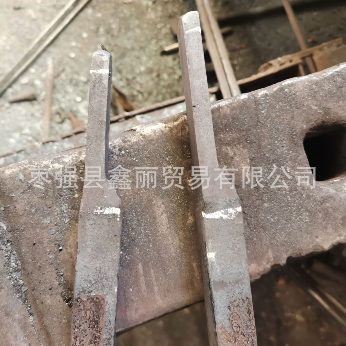 供应天津河北衡水枣强鑫丽重型锻打 车刀  刀杆 焊接合金刀头