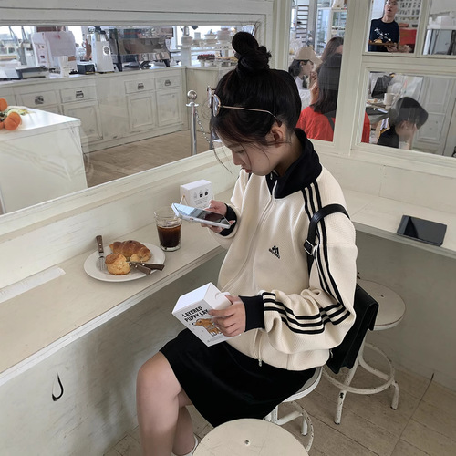 Women's Spring and Autumn 2025 Red Hoodie Oversize Baseball Jacket in Leisure American Retro Style