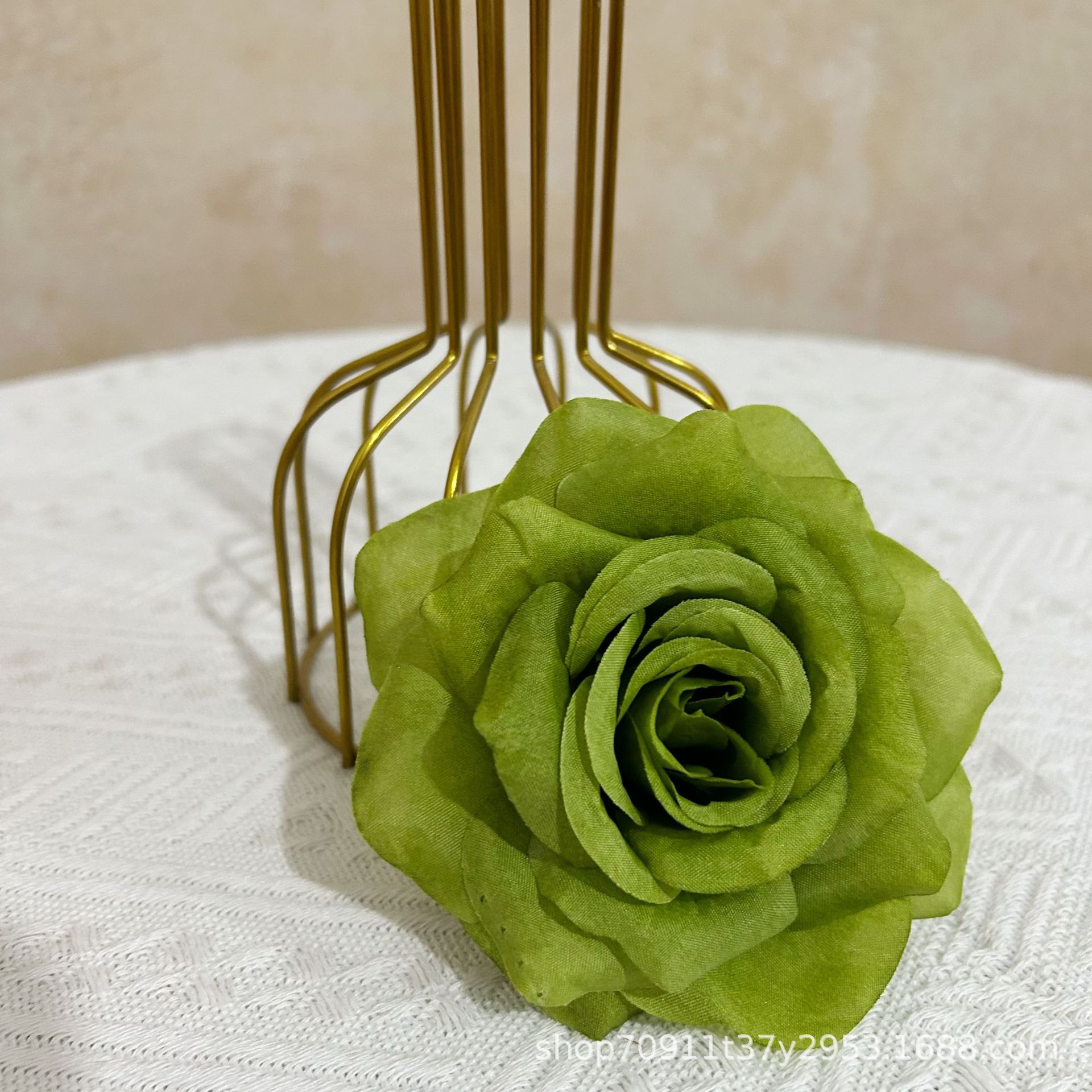 다이아몬드 로즈 헤드 그린