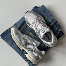 ���＃ԭMizun�����r Speed 2k������ĥ�͎���ŮЬ���e�ܲ��ϵ�Ь