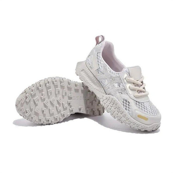 Fashionable mesh breathable sneakers platform for leisure