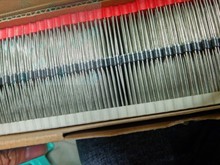 10个 RGP10J 原装进口VISHAY快恢复整流二极体1A 600V DO-41 UG1D