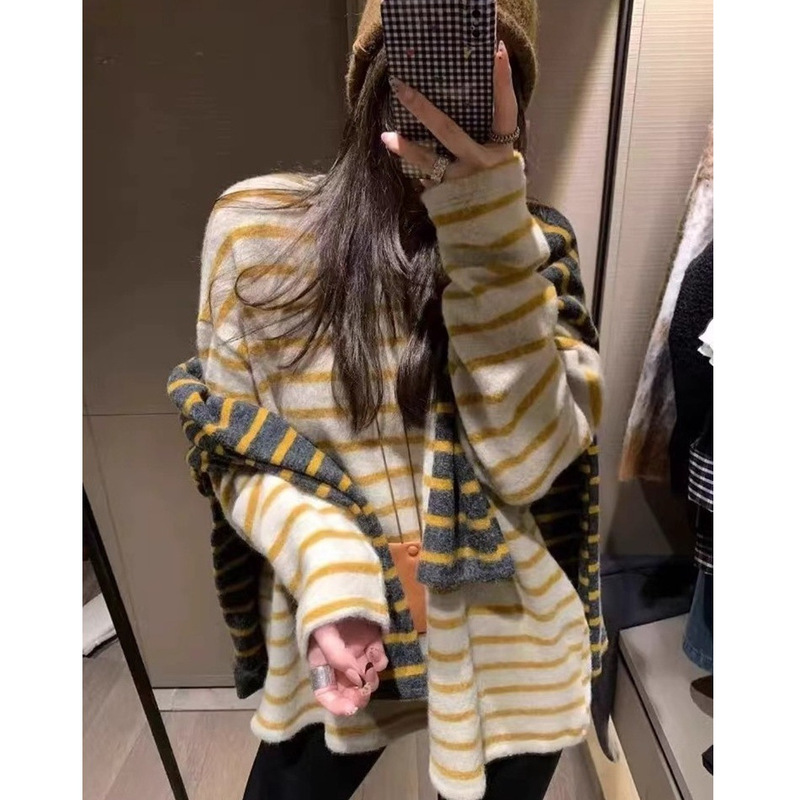 Korean Mid-Length Stripesd Round Neck Knitwear T-Shirt for Women in Autumn and Winter Lazy Style Covering Buttocks and Lower Body Missing Top