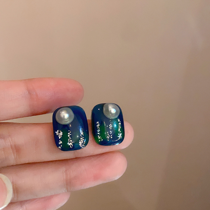 1 Pair Casual Elegant Lady Geometric Bow Knot Inlay Imitation Pearl Zircon Drop Earrings display picture 18