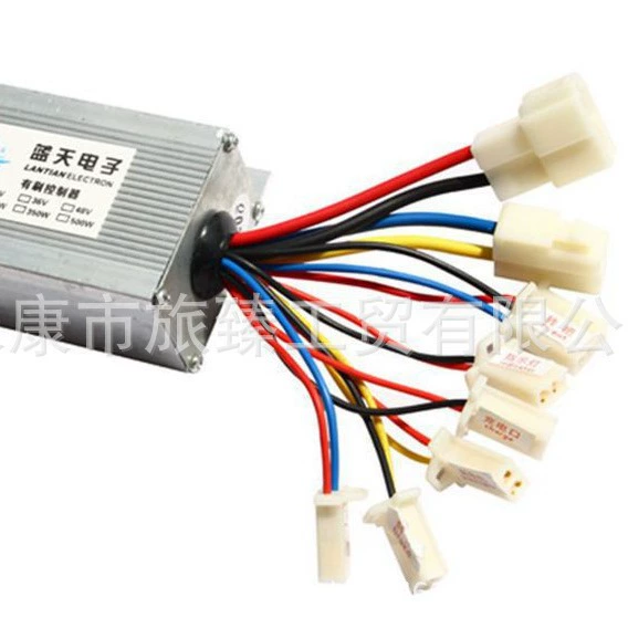 Регулятор щетки регулятора дельфина оптового регулятора самоката регулятора 24V250W голубого неба электрического маленький