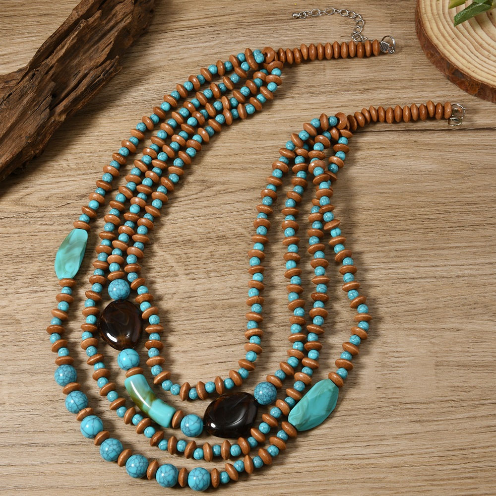 Collana lunga boho multistrato con perline legno e turchese_voghion.com
