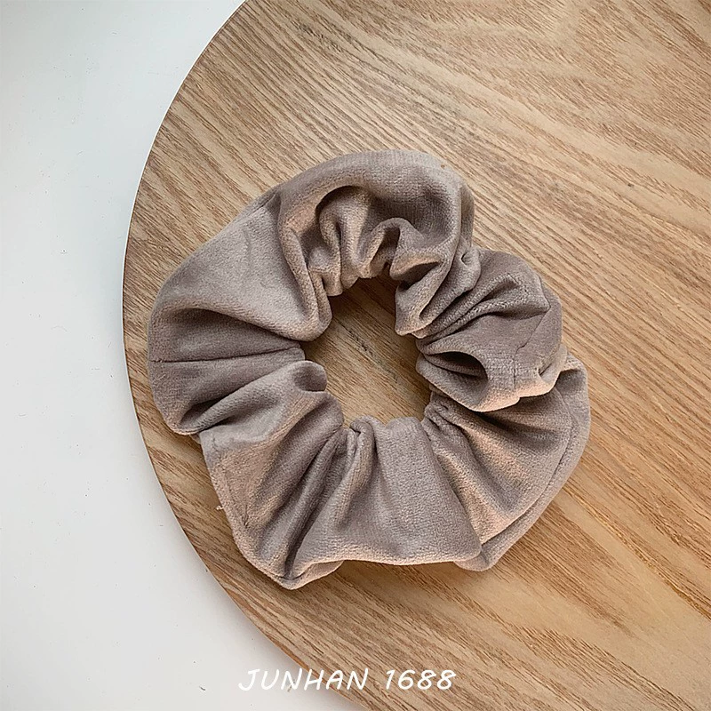 Стричьё для хвоста Hair Scrunchie, палитра молочно-авторская, французский стиль, мягкая резинка 5 см