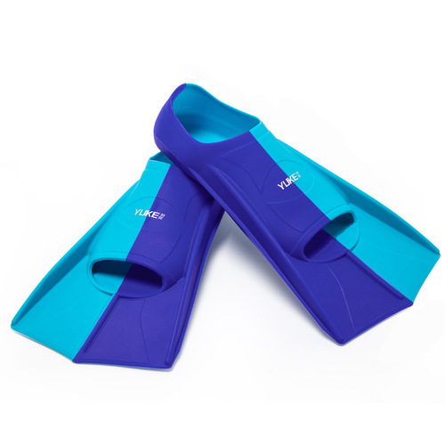Swimming fins for men and women freestyle breaststroke silicone short fins for adults and children professional lightweight diving training feet