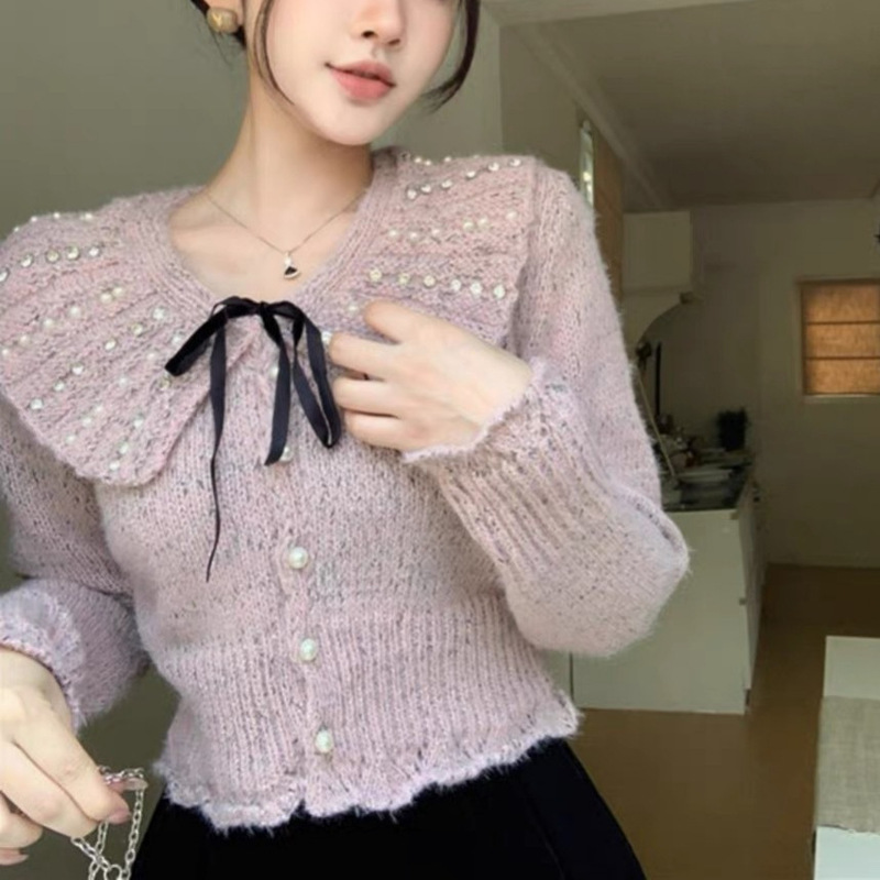 2026 Autumn and Winter New Style Warm and Gentle Slim-Fit Short Knit Sweater with Exquisite Beading and Doll Collar Cardigan for Women 2026 Autumn and Winter New Style Warm and Gentle Slim-Fit Short Knit Sweater with Exquisite Beading and Doll Collar Cardigan for Women