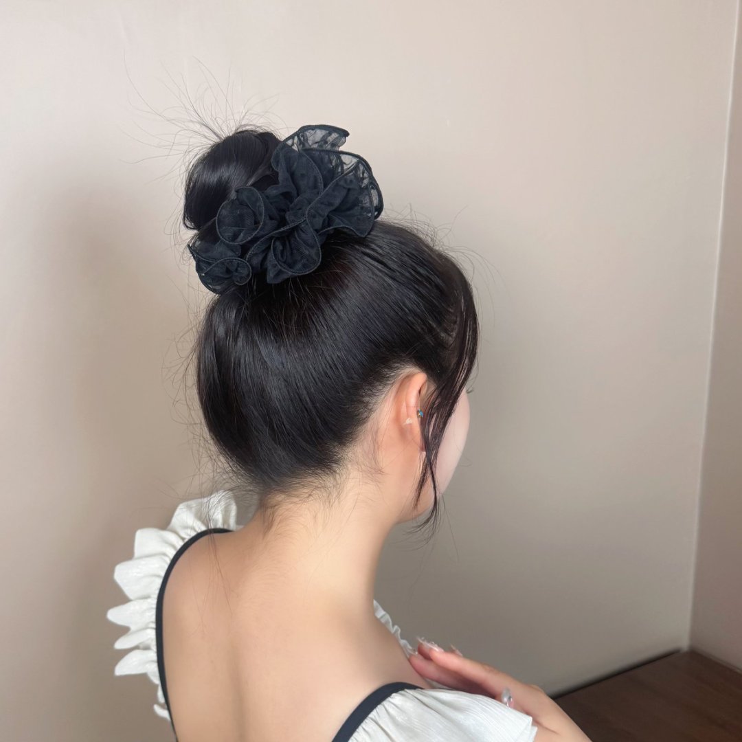 Elástico de cabelo elegante em tule de bolinhas com renda_voghion.com