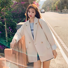夏季西装外套女春秋新款正肩休闲网红设计感小众西服大码胖