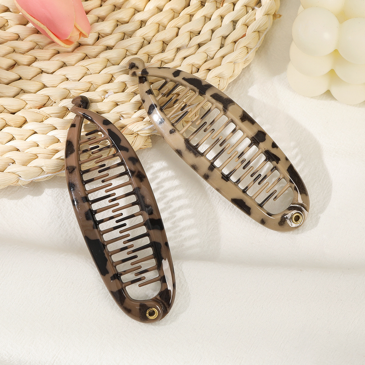 Women's Banana Clip Animal Luxurious Romantic Beach Synthetic Resin Resin Printing And Dyeing Handmade Hair Clip Headwear display picture 7