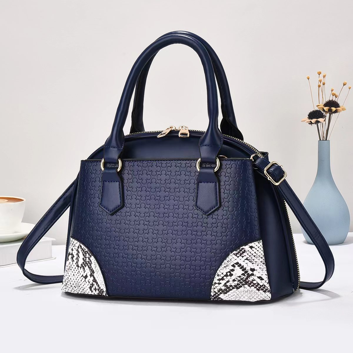 Hermoso bolso de hombro, bolso de mujer, bolso de mujer, temperamento universal, nuevo bolso coreano, moda para mujeres