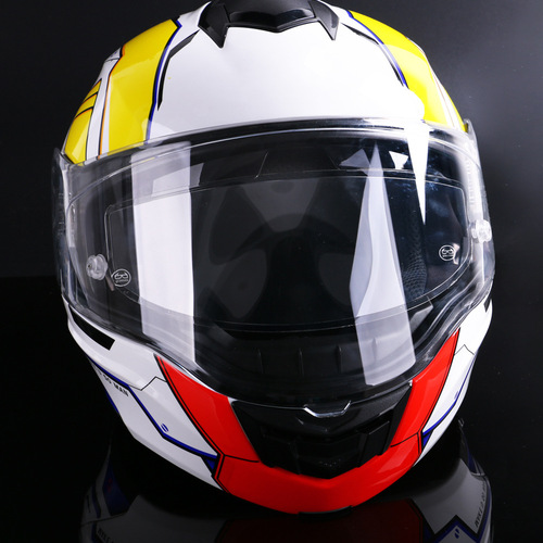 Motorcycle electric vehicle helmet universal anti-fog sticker hard hat defogging sticker winter rain-proof film goggles lens sticker