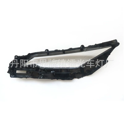 Fara qapaqları Headlight Cover 22-25 Lexus