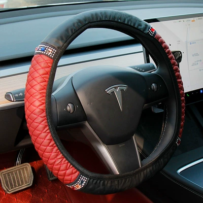 Steering wheel cover – imitation sheepskin pattern - wine-red-red-colored-diamond-38cm