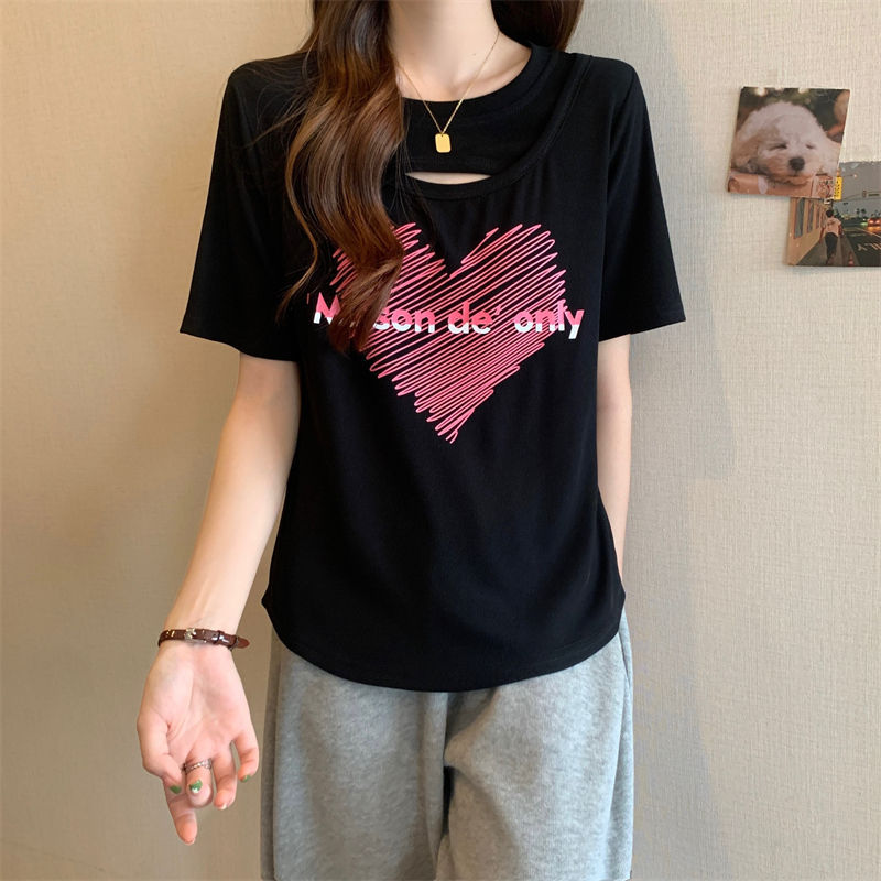 Más el tamaño de las mujeres ahuecadas de manga corta de las mujeres del verano 2023 nuevas mujeres de estilo coreano sueltas adelgazamiento todo partido superior de las mujeres