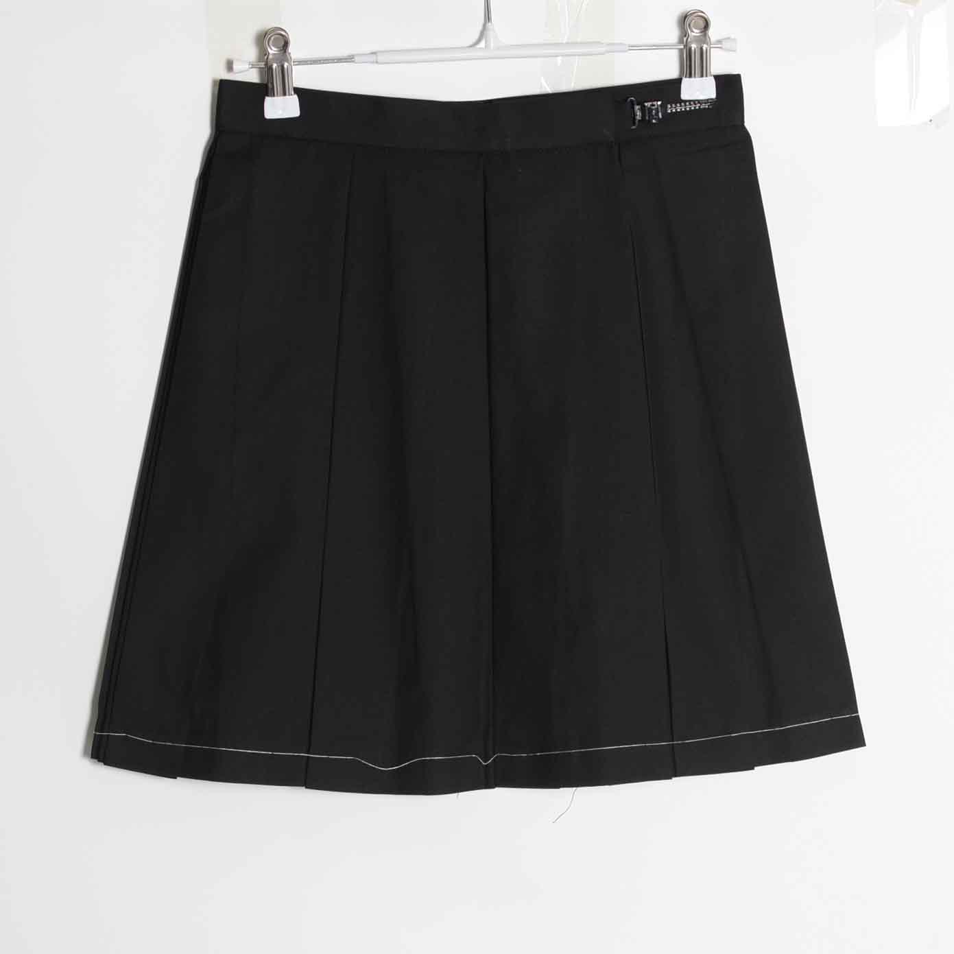 Solid color student pleated skirt for students