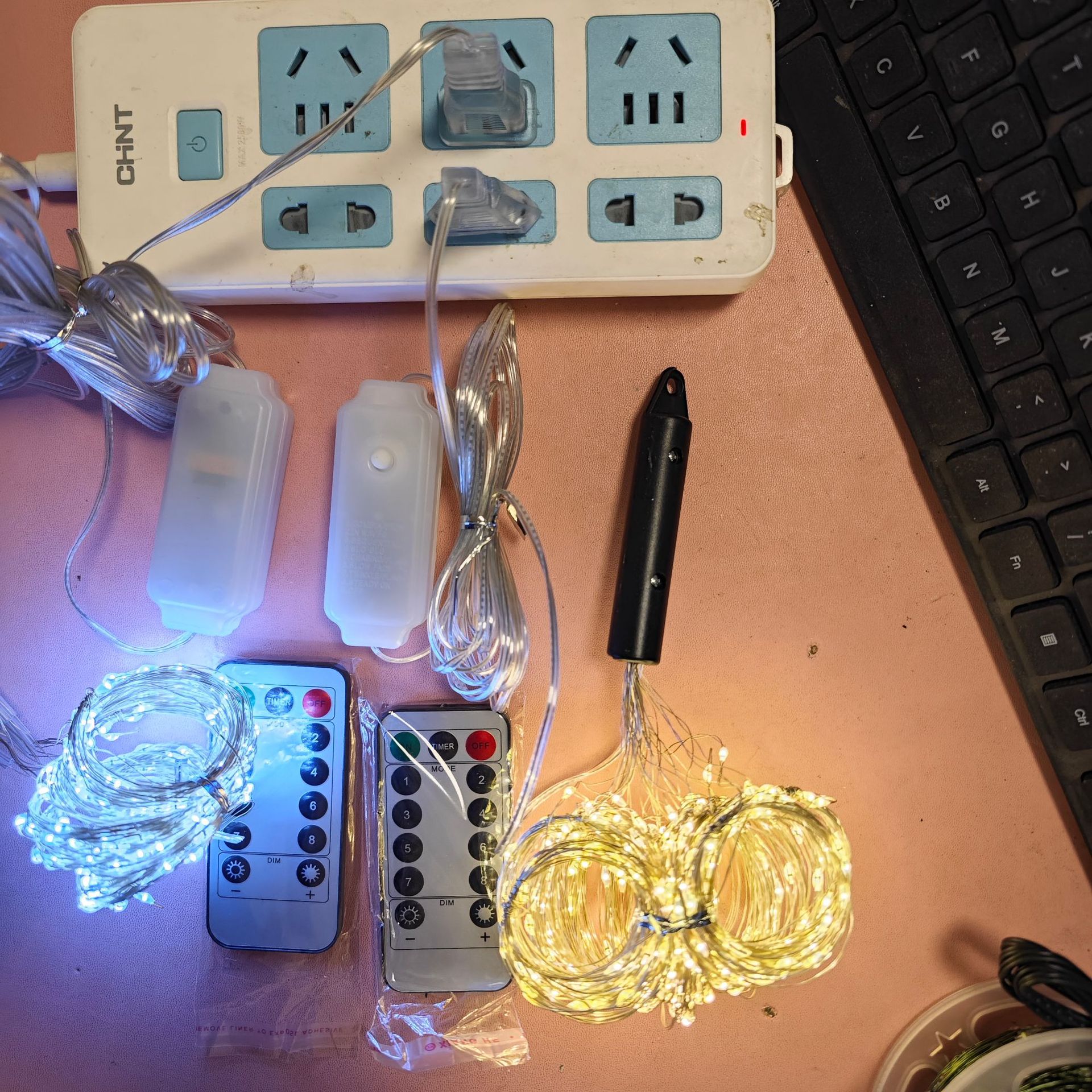 Cadena de luz solar árbol de ratán Luz de alambre de cobre Cadena de luz al aire libre impermeable cascada Navidad caballo cola luz spray luz LED luz de color