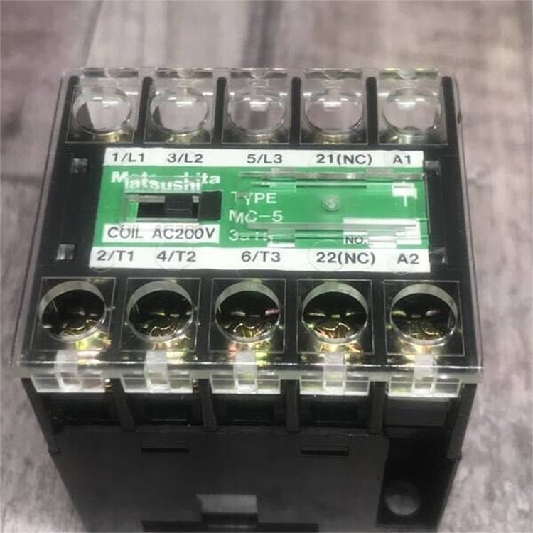 全新进口原装松下接触器PC-5+PT-10 DC24V 顺丰包邮 现货